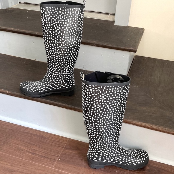 BLACK WHITE JOULES WELLY PRINT KNEE HIGH RAIN BOOTS SIZE US 8/ EU 39 - Picture 2 of 10